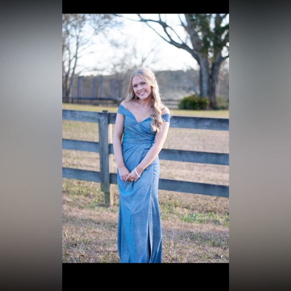 gorgeous formal dress, blue/silver/teal sparkles - Picture 2 of 3